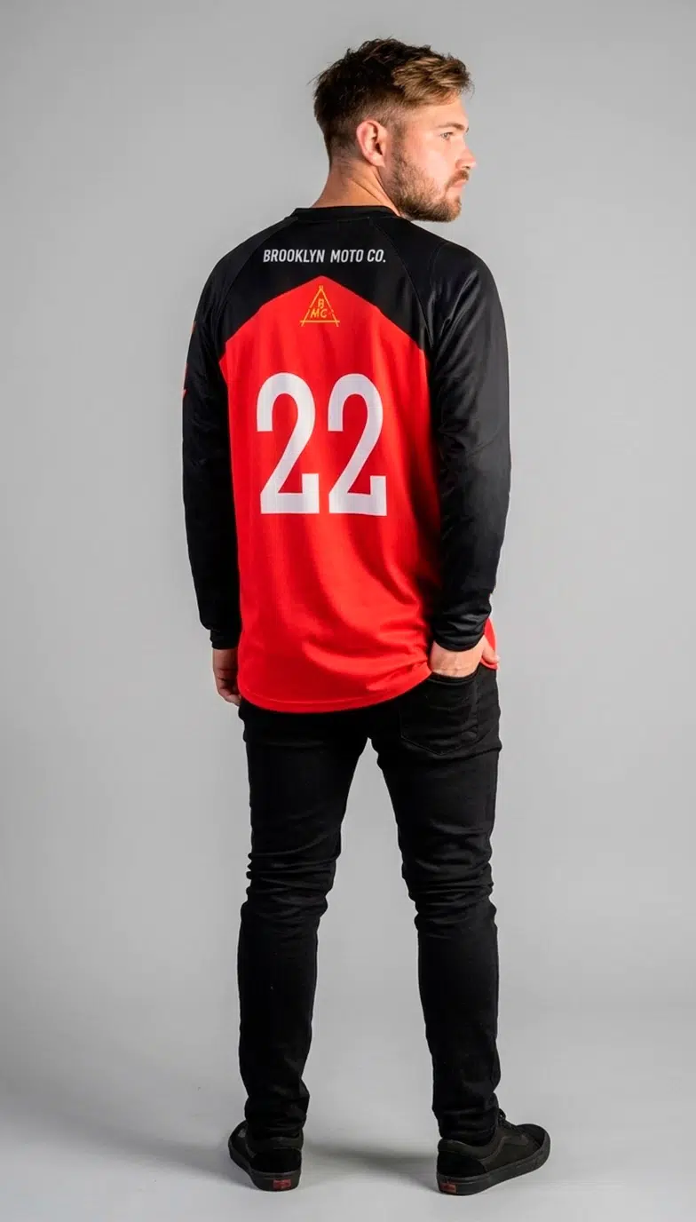 CAMISETA MANGA LARGA JERSEY "ARCADIA" NEGRO Y ROJO - Imagen 3