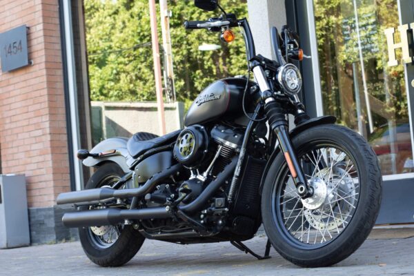 HARLEY-DAVIDSON STREET BOB 107 - Imagen 7