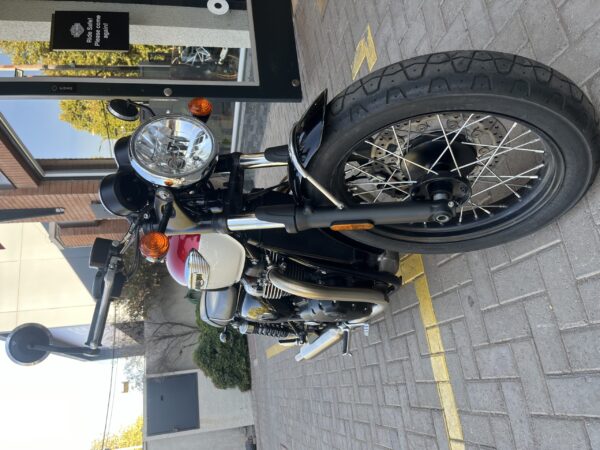 TRIUMPH BONNEVILLE T100 - Imagen 5