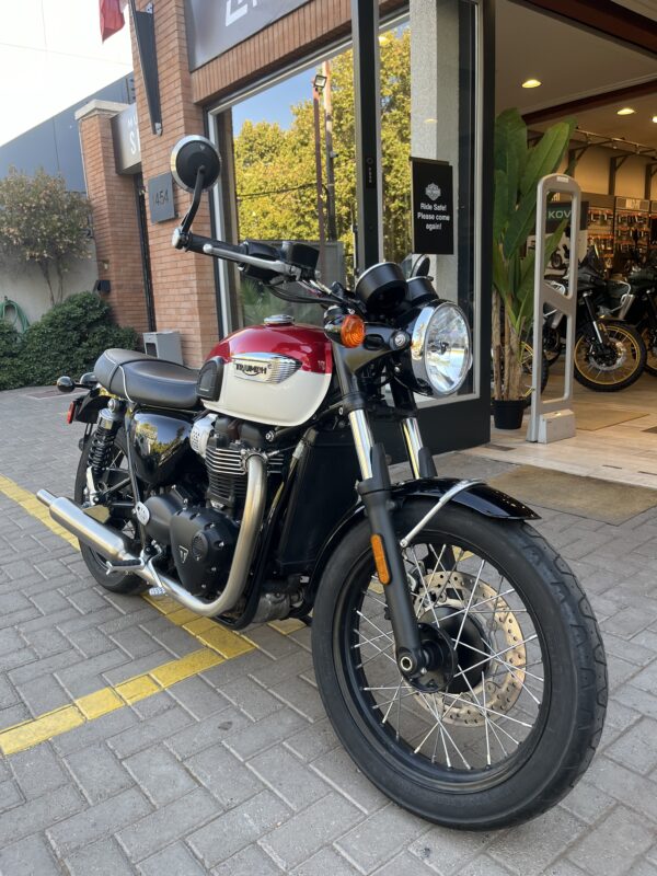 TRIUMPH BONNEVILLE T100 - Imagen 6