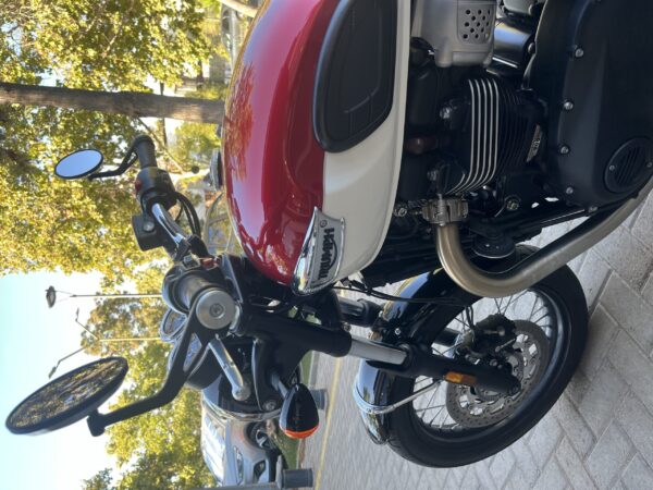 TRIUMPH BONNEVILLE T100 - Imagen 12
